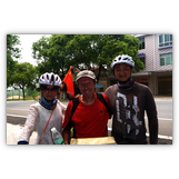 Yao and Zijiang, a very friendly tour cycling couple from Changsha.